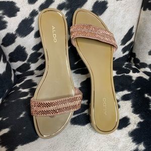 Aldo Sandals Size 10 💗